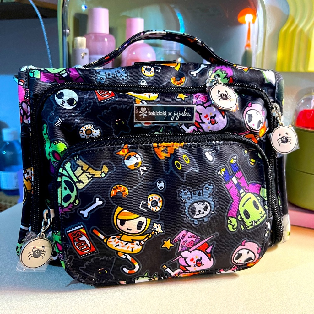 Sold Jujube Tokidoki Spooktacular Kawaii Bestie Witch Donutella